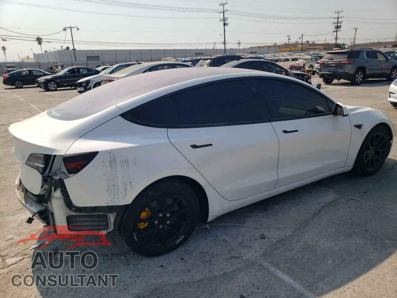 TESLA MODEL 3 2018 - 5YJ3E1EA0JF035260