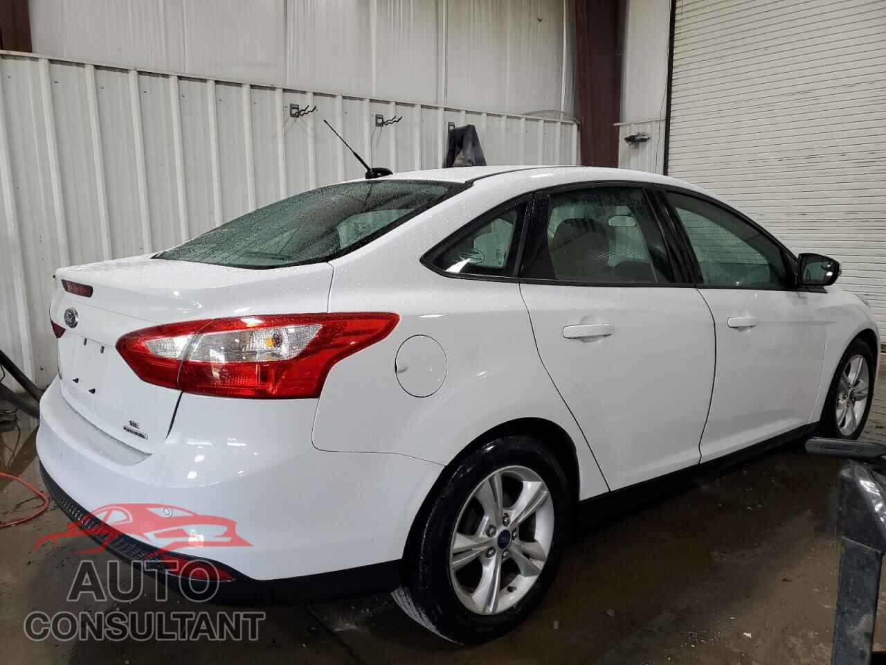 FORD FOCUS 2014 - 1FADP3F2XEL421856