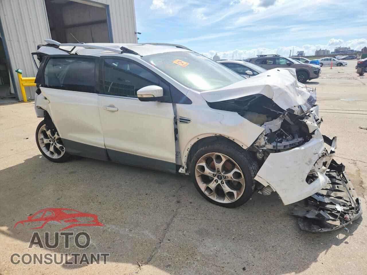 FORD ESCAPE 2015 - 1FMCU9J98FUC22012