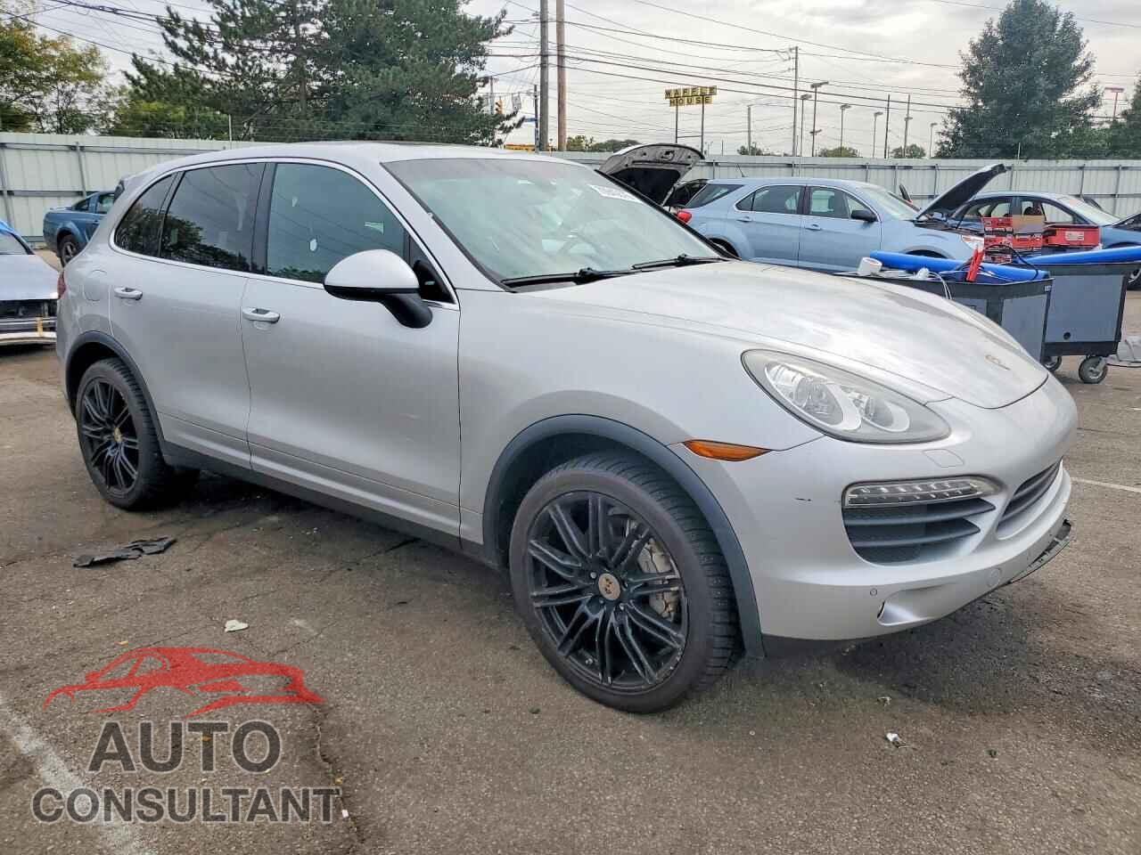 PORSCHE CAYENNE 2012 - WP1AB2A25CLA45284