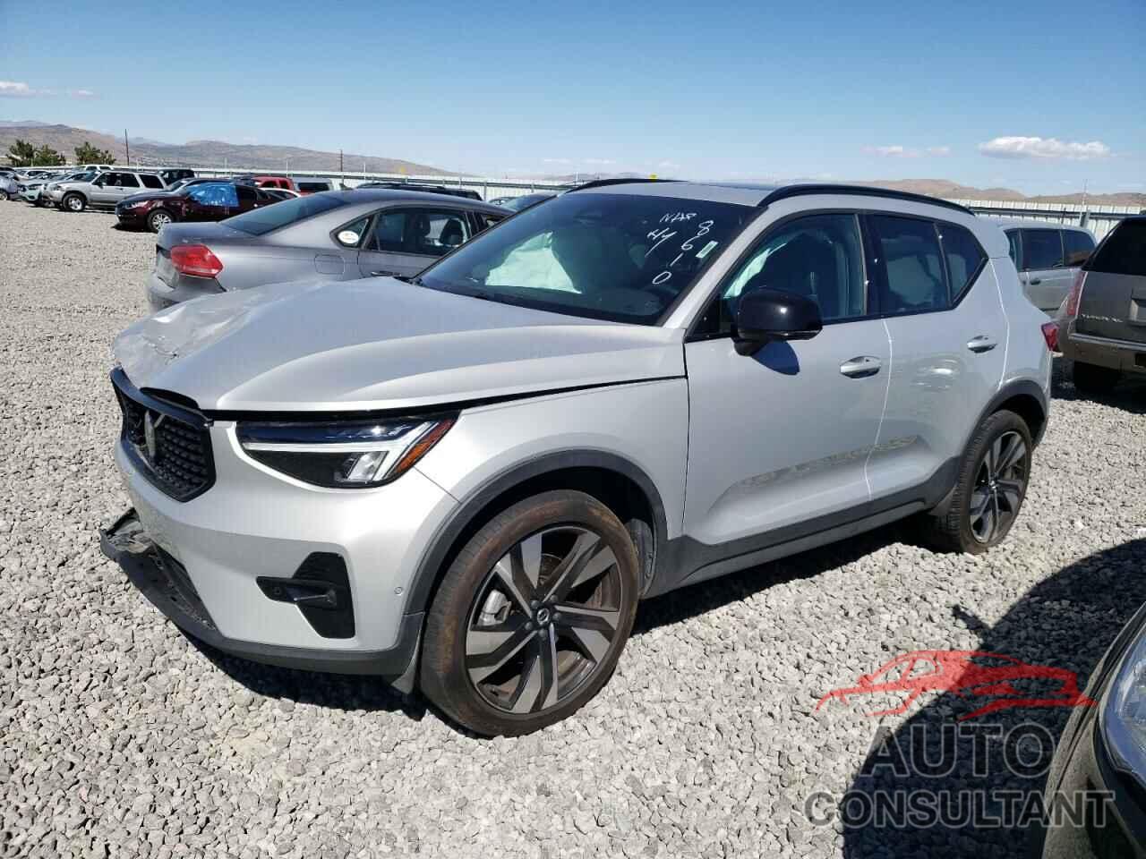 VOLVO XC40 PLUS 2023 - YV4L12UL5P2068610