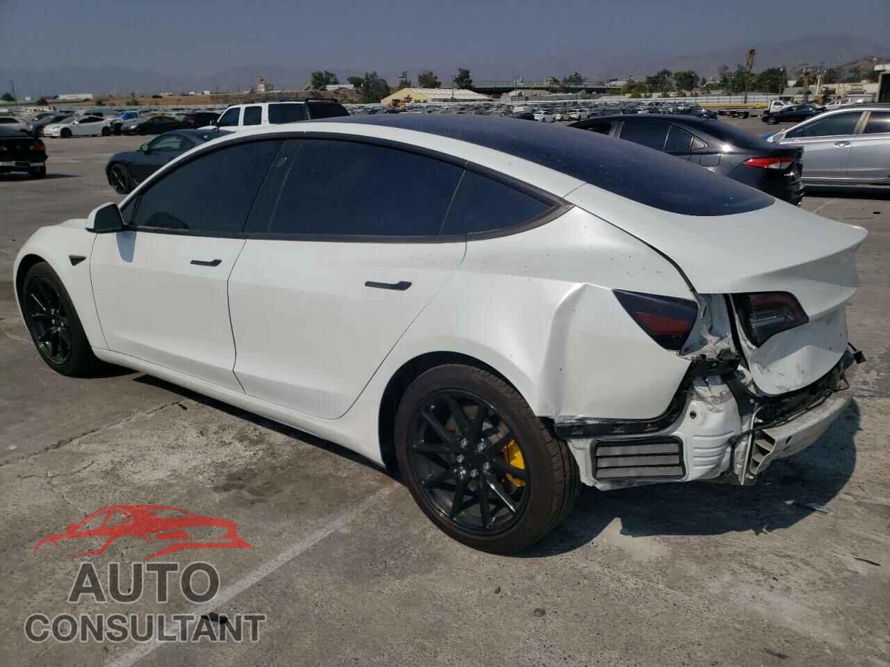 TESLA MODEL 3 2018 - 5YJ3E1EA0JF035260