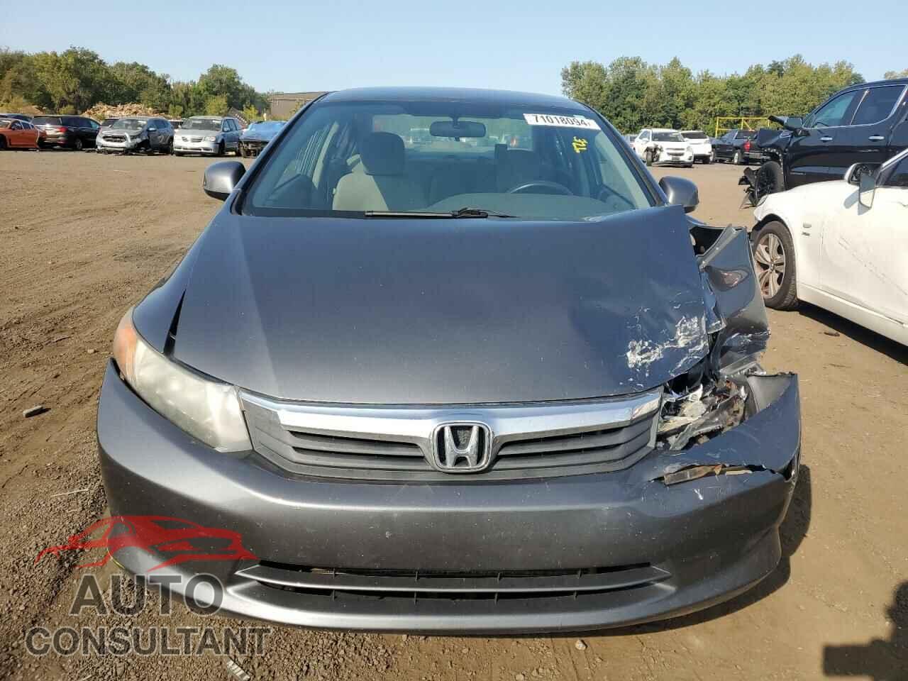 HONDA CIVIC 2012 - 2HGFB2F53CH330879