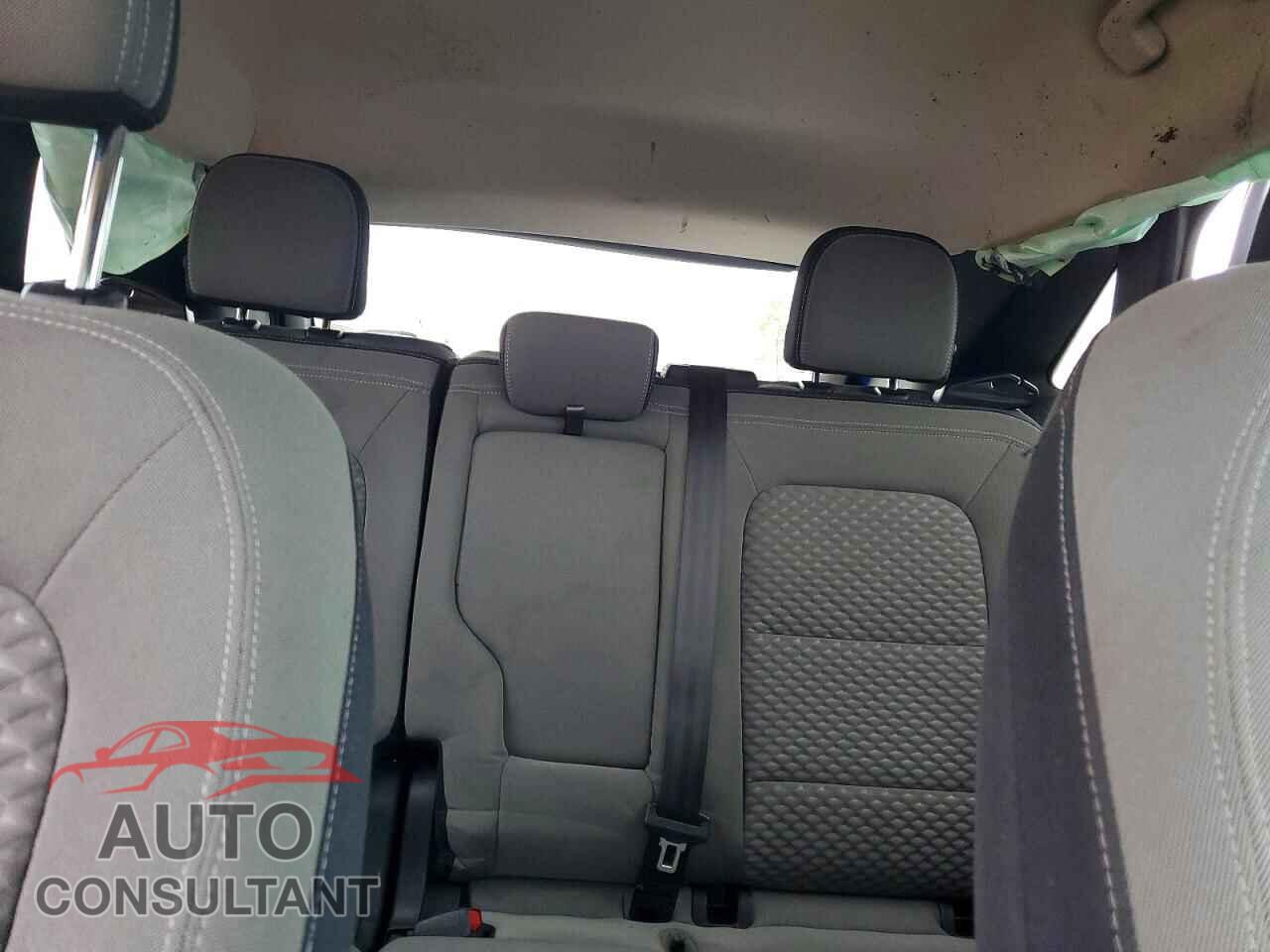 FORD ESCAPE 2020 - 1FMCU9G64LUA13097