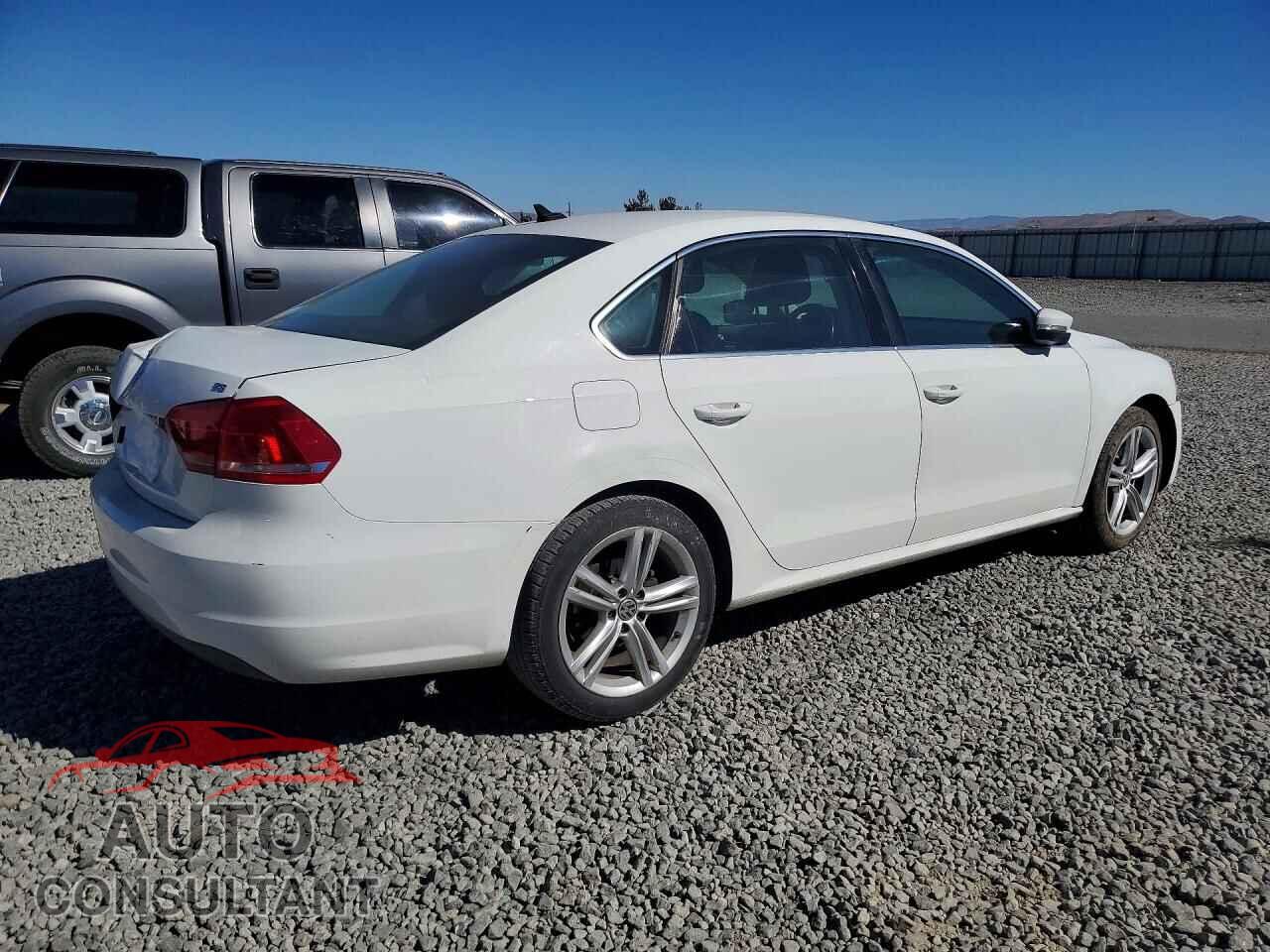 VOLKSWAGEN PASSAT 2014 - 1VWBP7A3XEC003626
