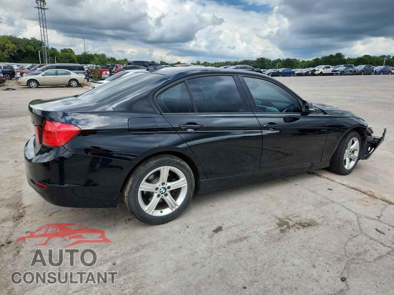 BMW 3 SERIES 2013 - WBA3B1C56DF462003