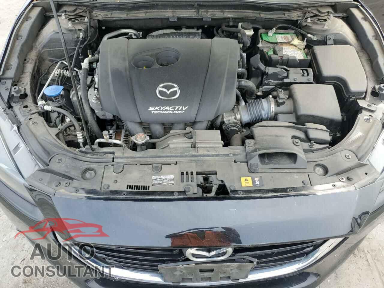 MAZDA 3 2017 - 3MZBN1W31HM139349