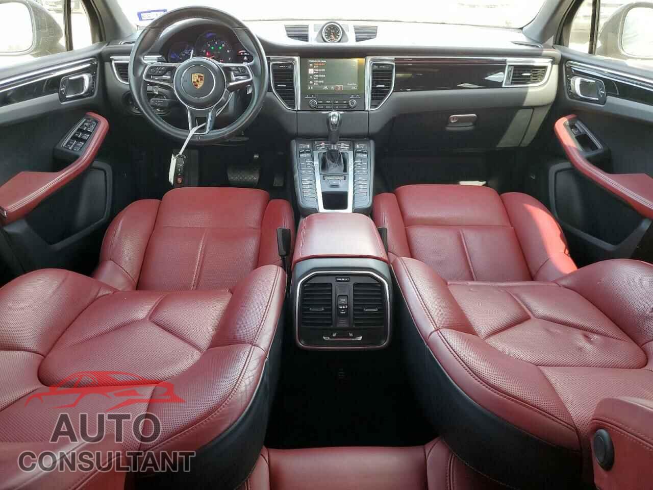 PORSCHE MACAN 2018 - WP1AA2A52JLB13664