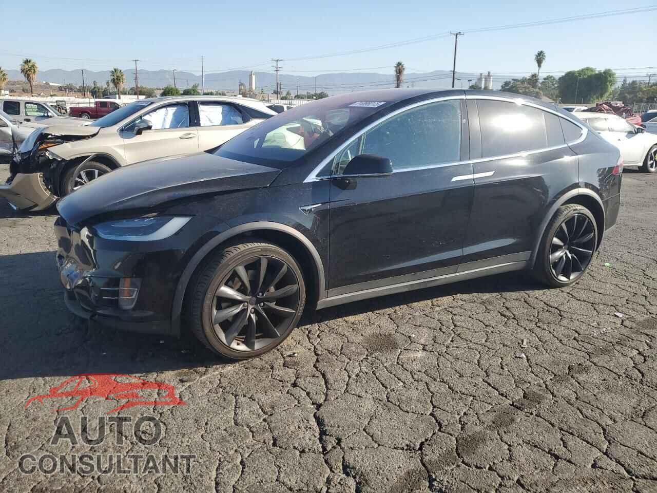 TESLA MODEL X 2017 - 5YJXCBE21HF067067