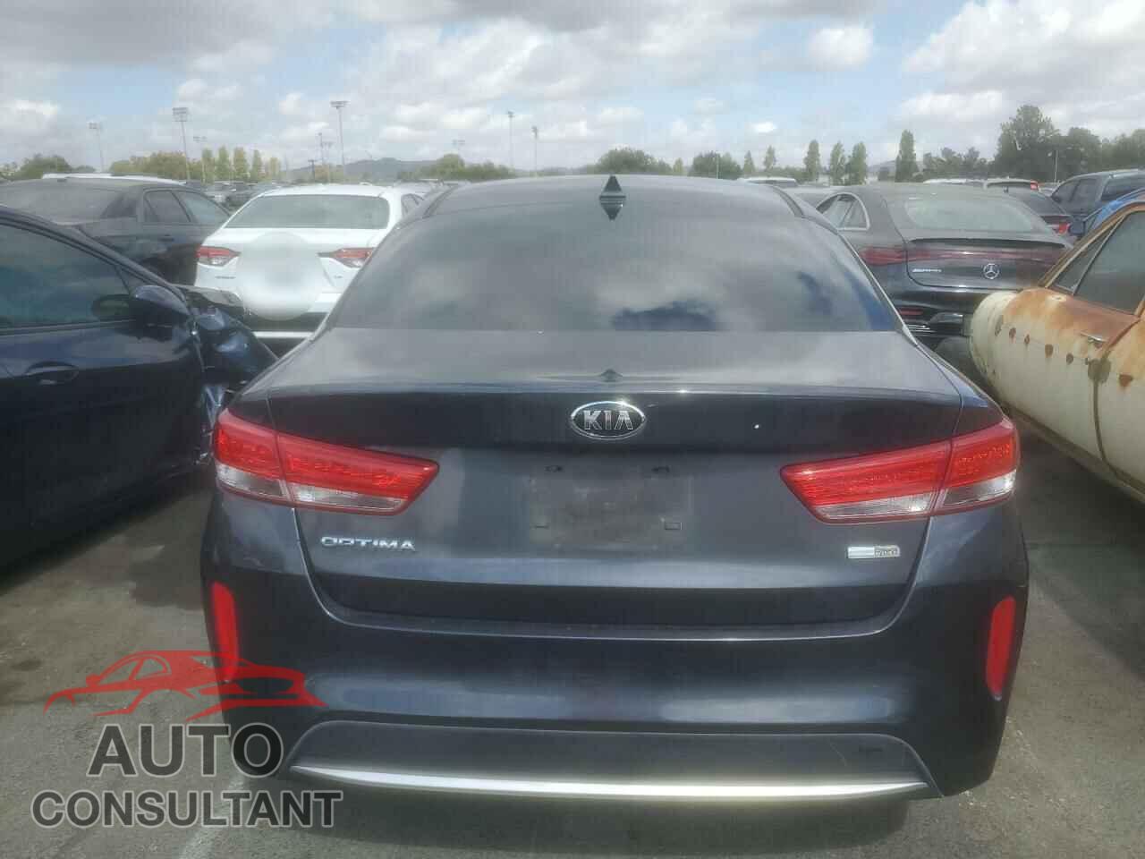 KIA OPTIMA 2017 - KNAGT4LEXH5016349