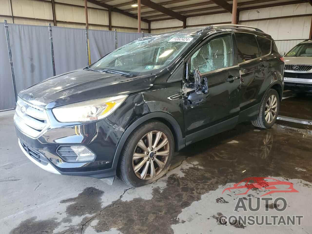 FORD ESCAPE 2017 - 1FMCU0JD4HUE28771