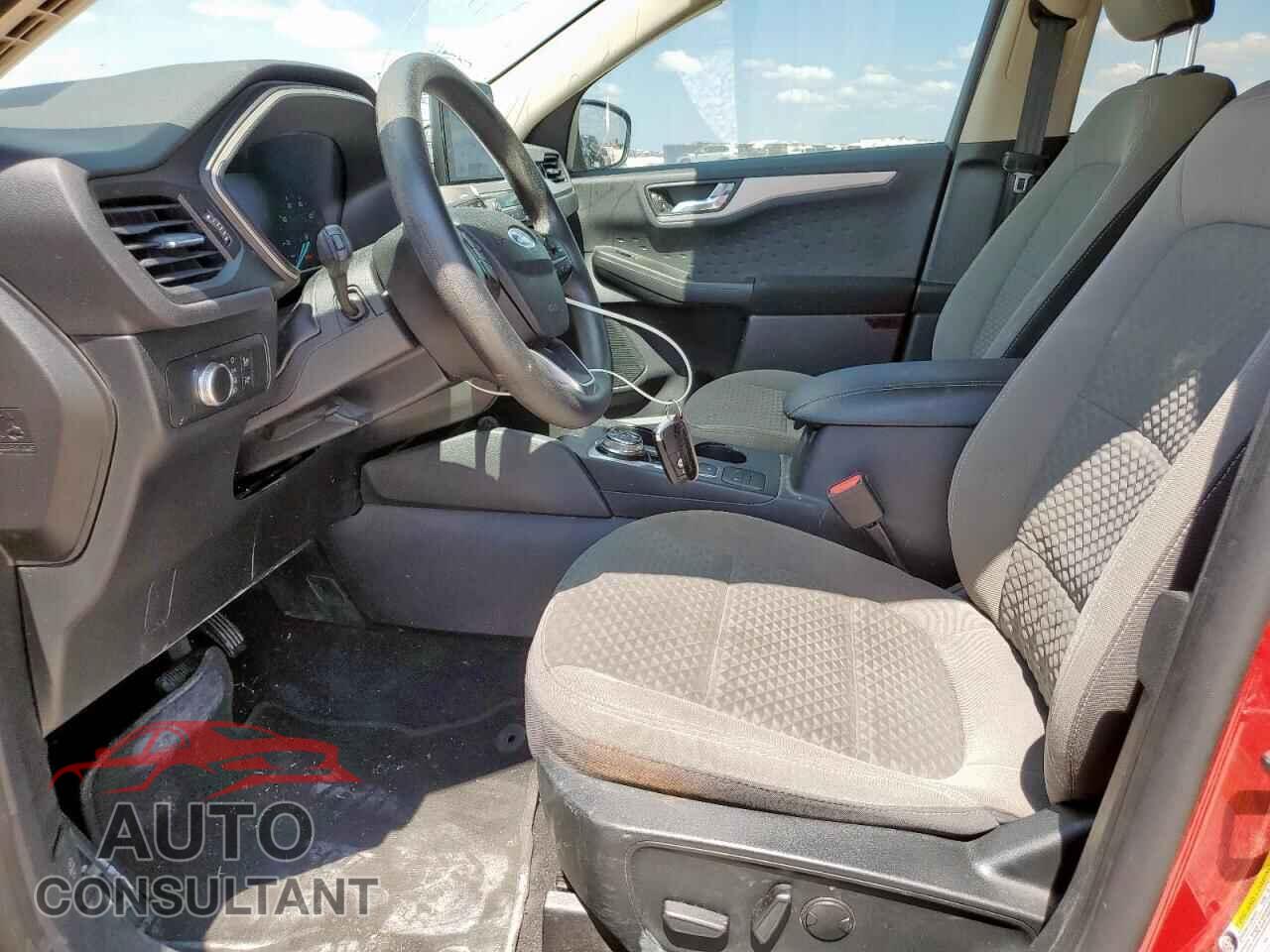 FORD ESCAPE 2020 - 1FMCU0G61LUA76279