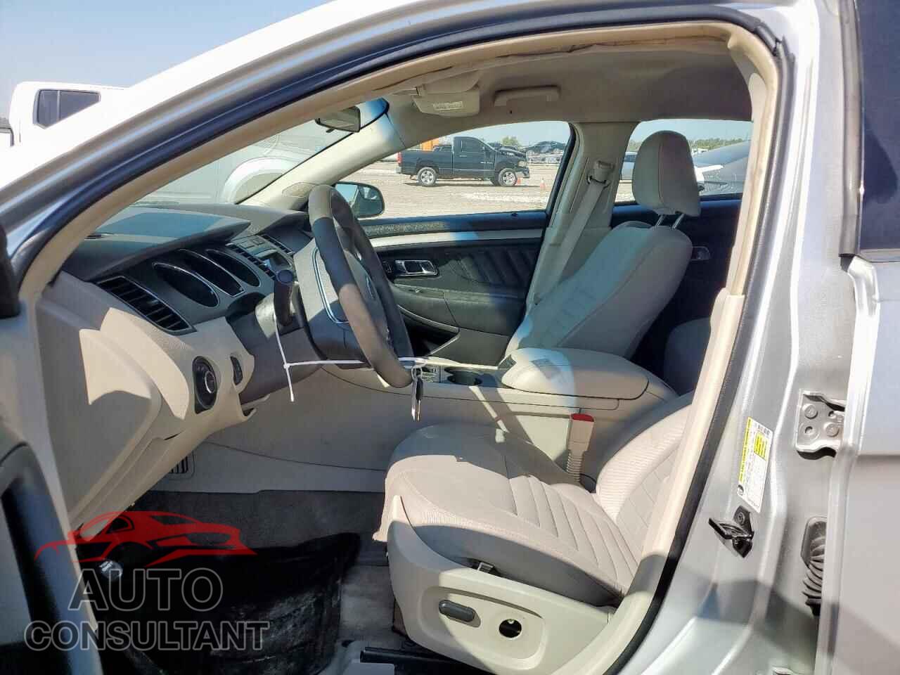 FORD TAURUS 2011 - 1FAHP2DW8BG172950