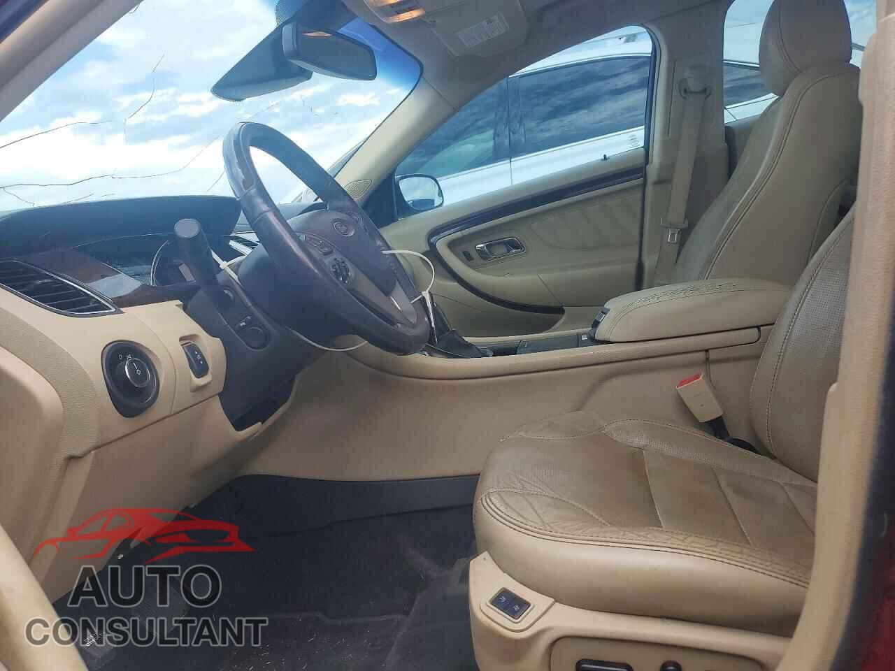 FORD TAURUS 2017 - 1FAHP2F88HG102209