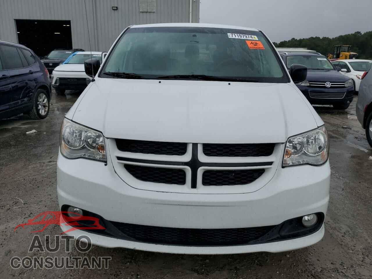 DODGE CARAVAN 2017 - 2C4RDGBG8HR855755