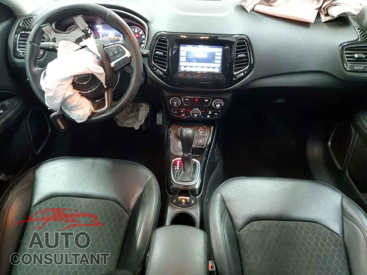 JEEP COMPASS 2021 - 3C4NJDBB7MT570157
