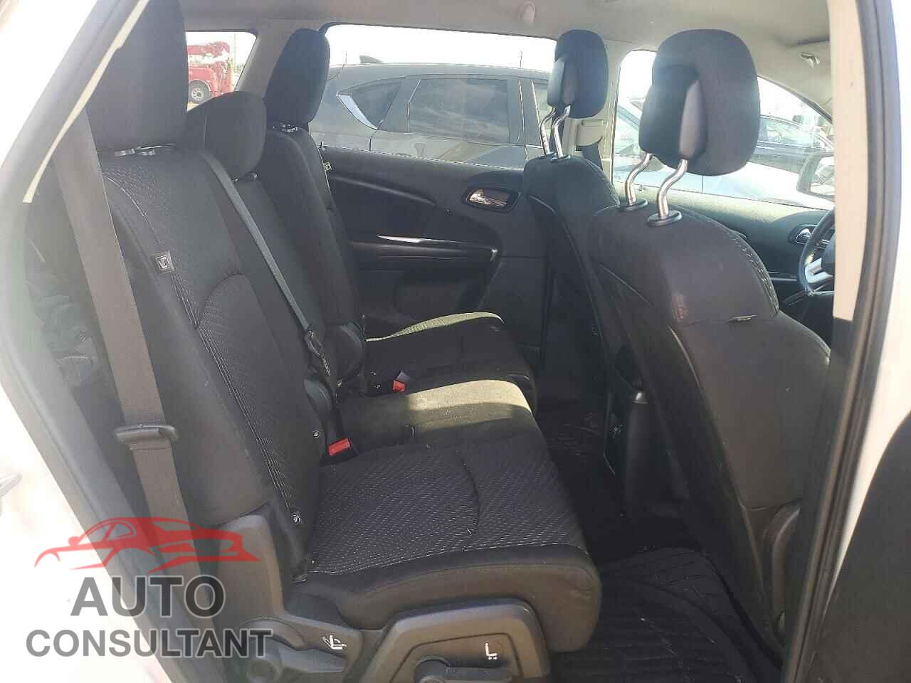 DODGE JOURNEY 2015 - 3C4PDCAB4FT531900