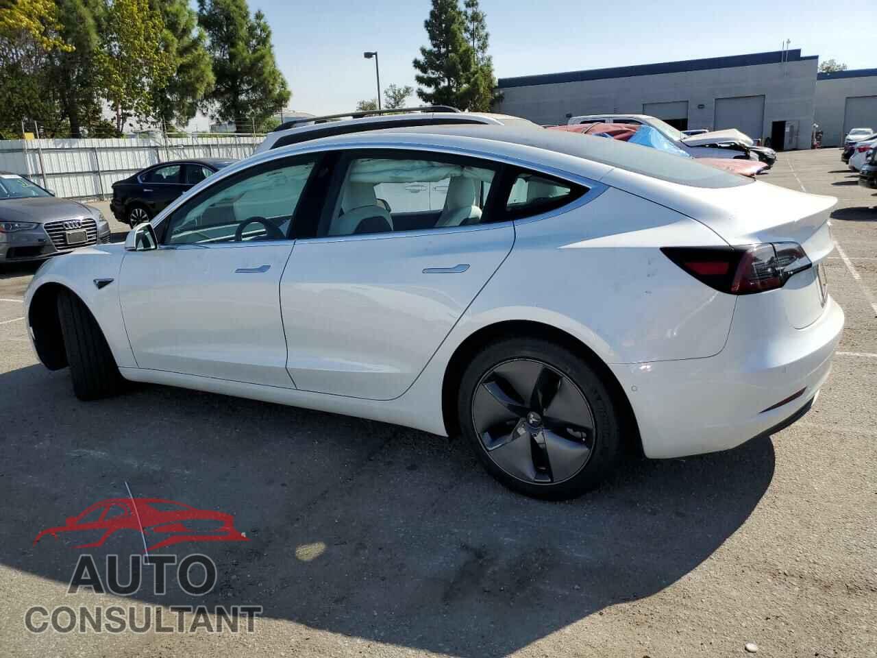 TESLA MODEL 3 2018 - 5YJ3E1EBXJF122298