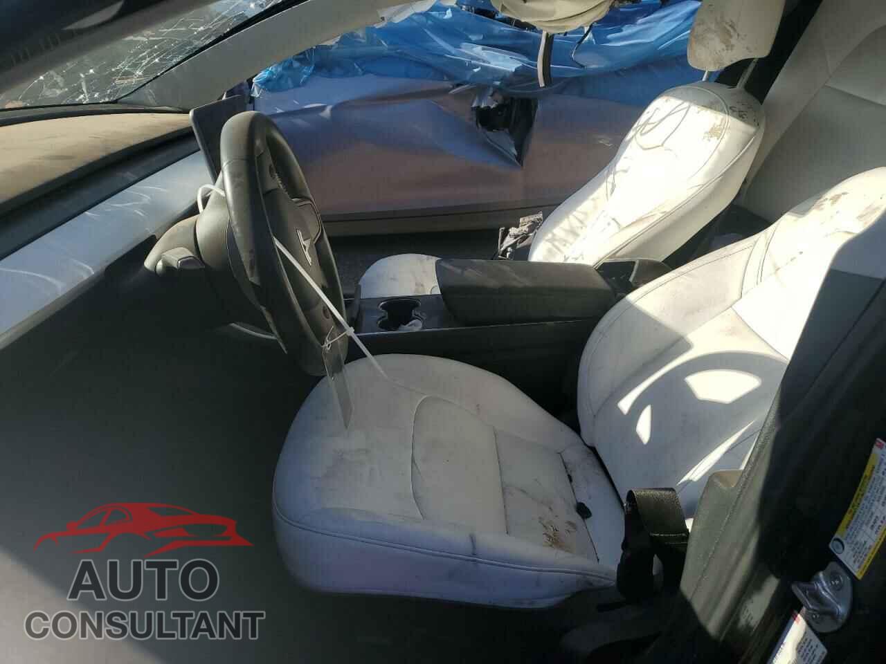 TESLA MODEL 3 2018 - 5YJ3E1EA3JF155599