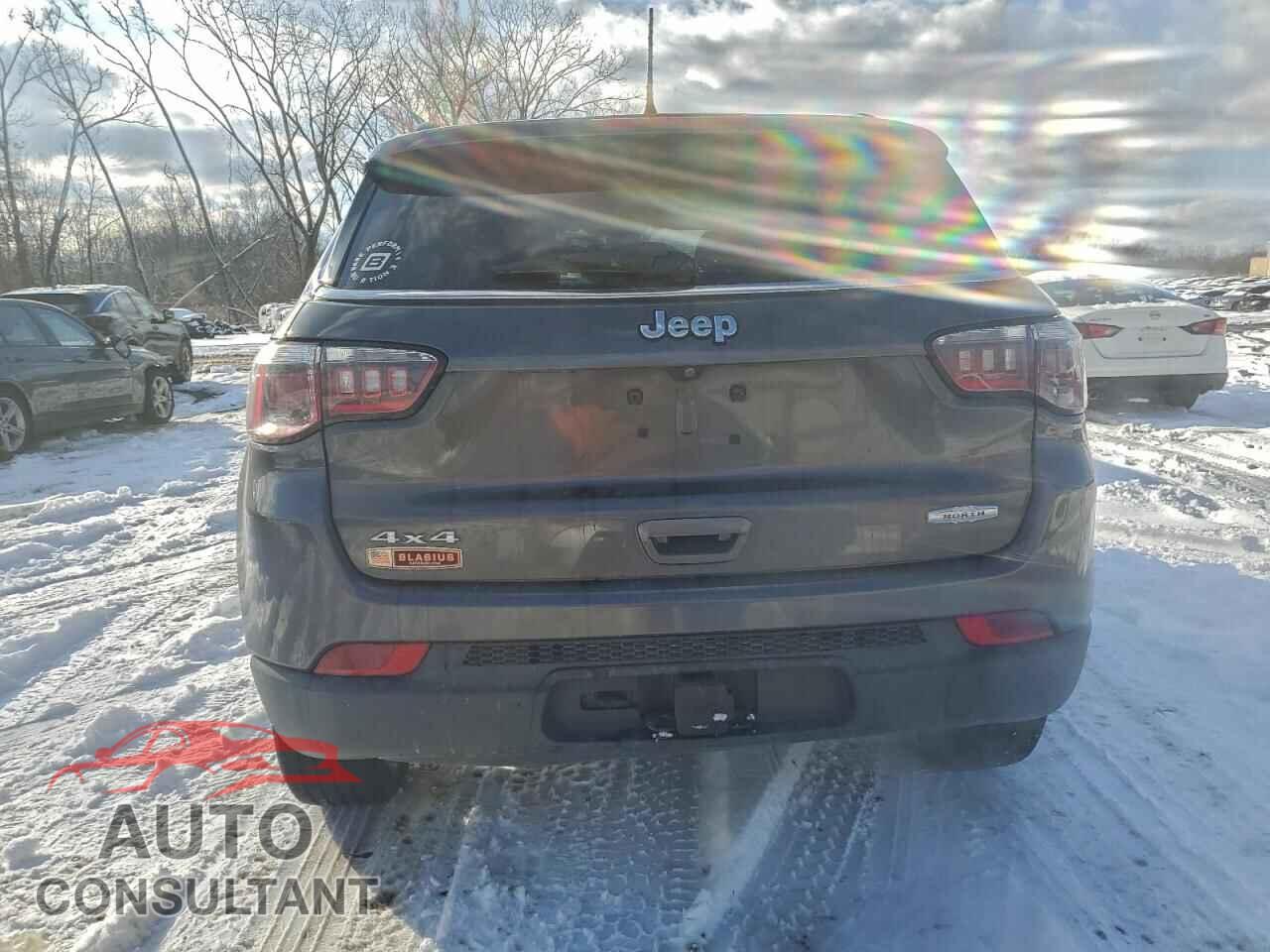 JEEP COMPASS 2017 - 3C4NJDBB0HT596900