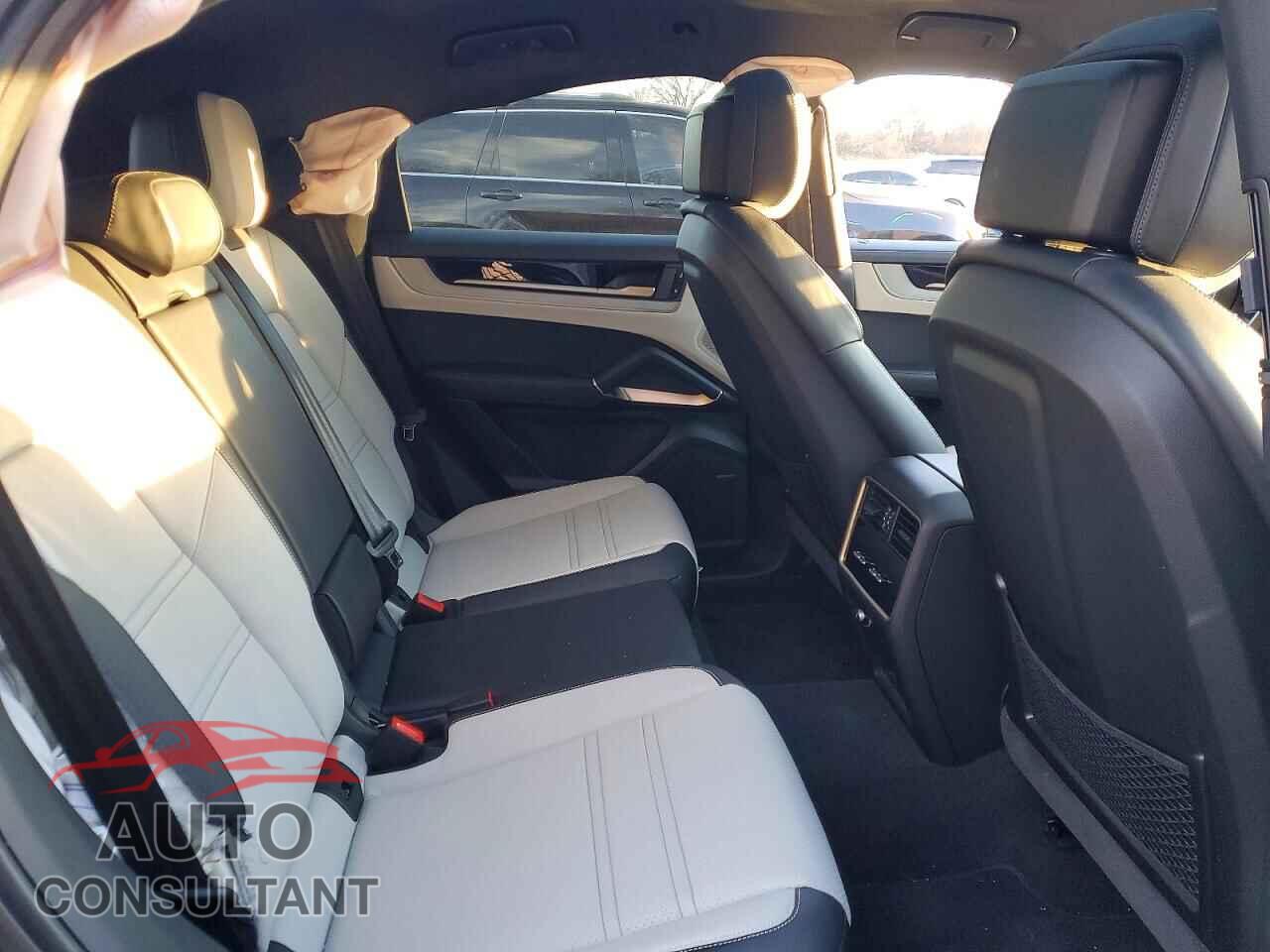 PORSCHE CAYENNE 2025 - WP1BA2AY4SDA30358