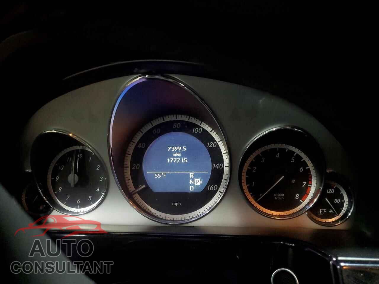 MERCEDES-BENZ E-CLASS 2011 - WDDHF8HB1BA358054