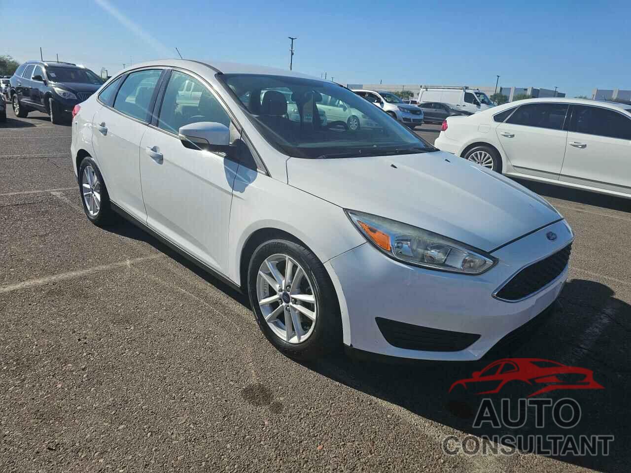 FORD FOCUS 2015 - 1FADP3F20FL335926