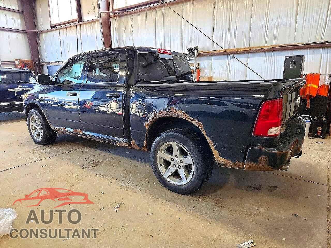 DODGE RAM 1500 2010 - 1D7RV1CT7AS210420