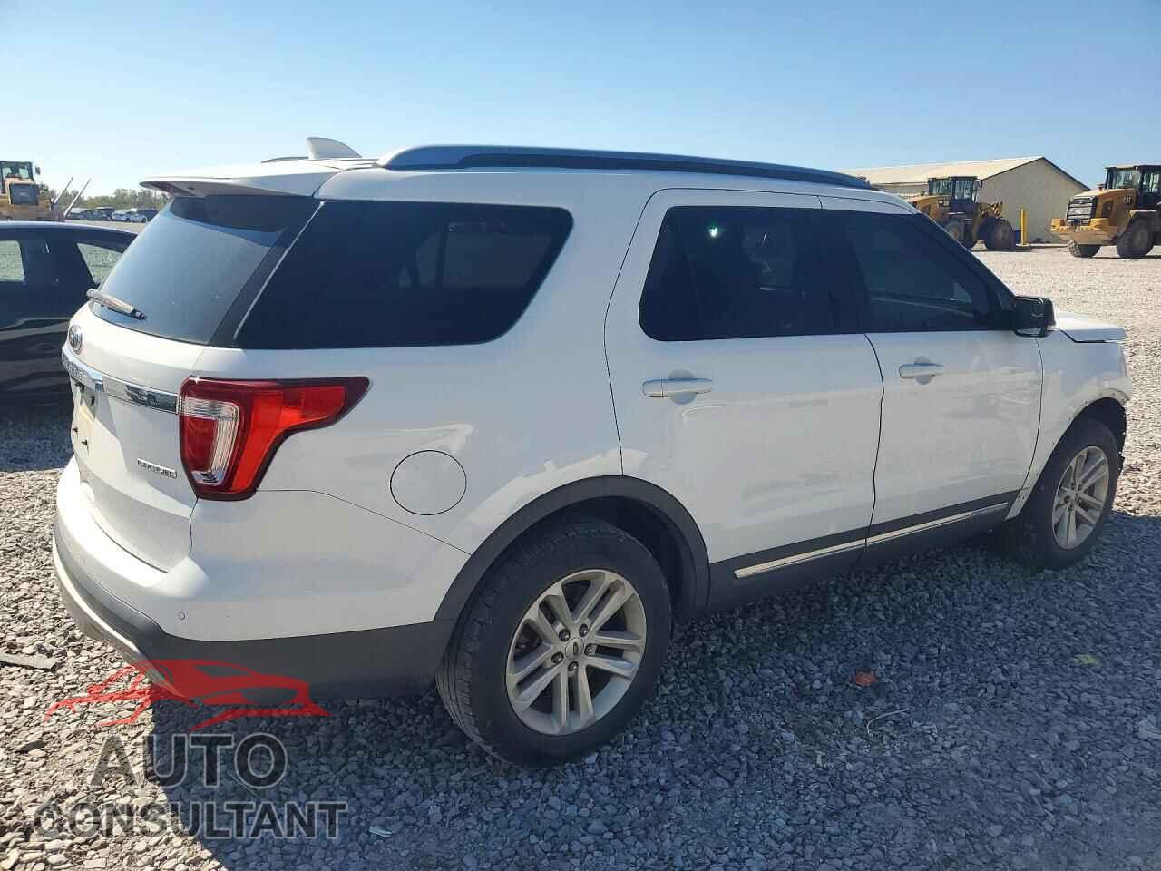 FORD EXPLORER 2016 - 1FM5K7D80GGB15428