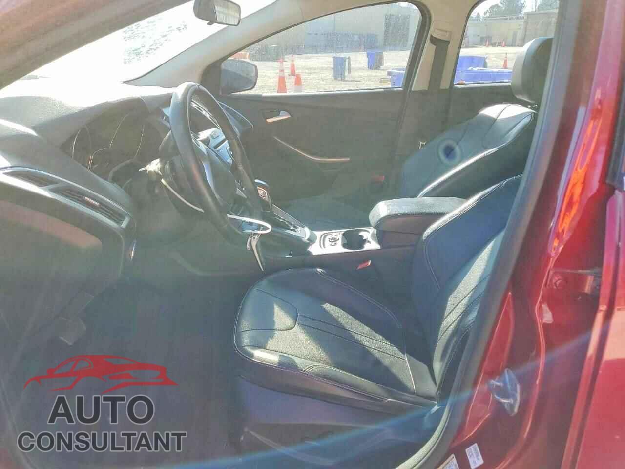 FORD FOCUS 2014 - 1FADP3N25EL204698