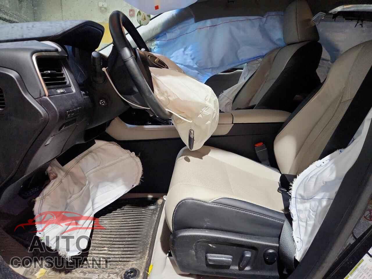 LEXUS RX350 2017 - 2T2BZMCA8HC093440