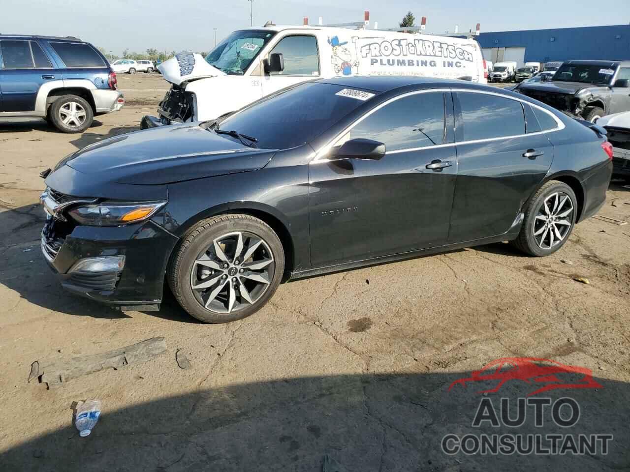 CHEVROLET MALIBU 2020 - 1G1ZG5ST4LF130185
