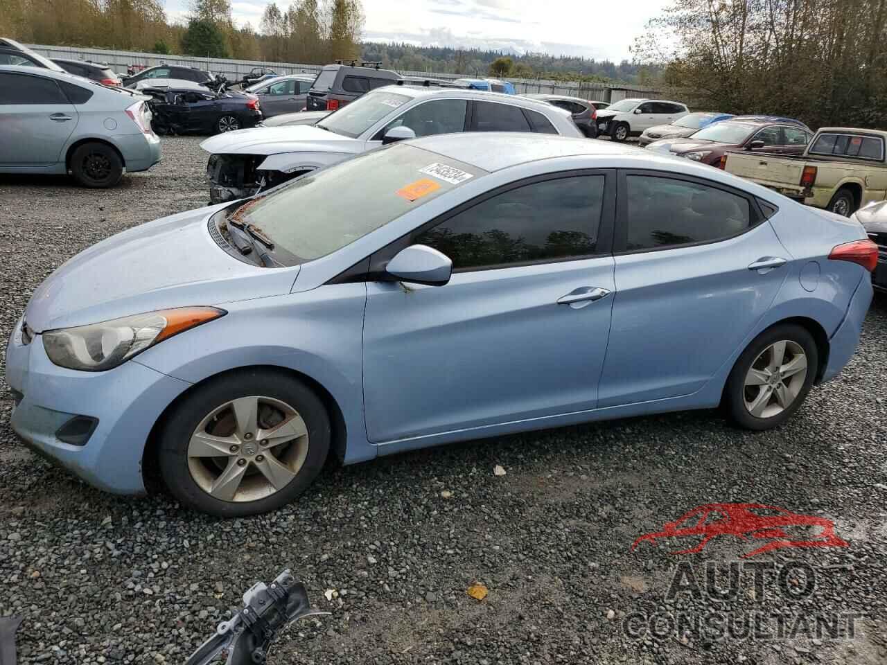 HYUNDAI ELANTRA 2011 - KMHDH4AE3BU086021