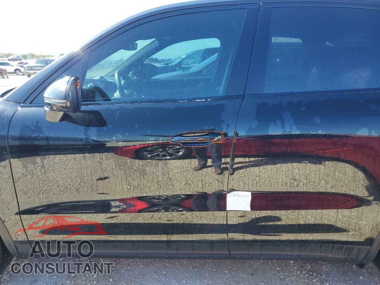 PORSCHE CAYENNE 2024 - WP1AE2AY3RDA29258