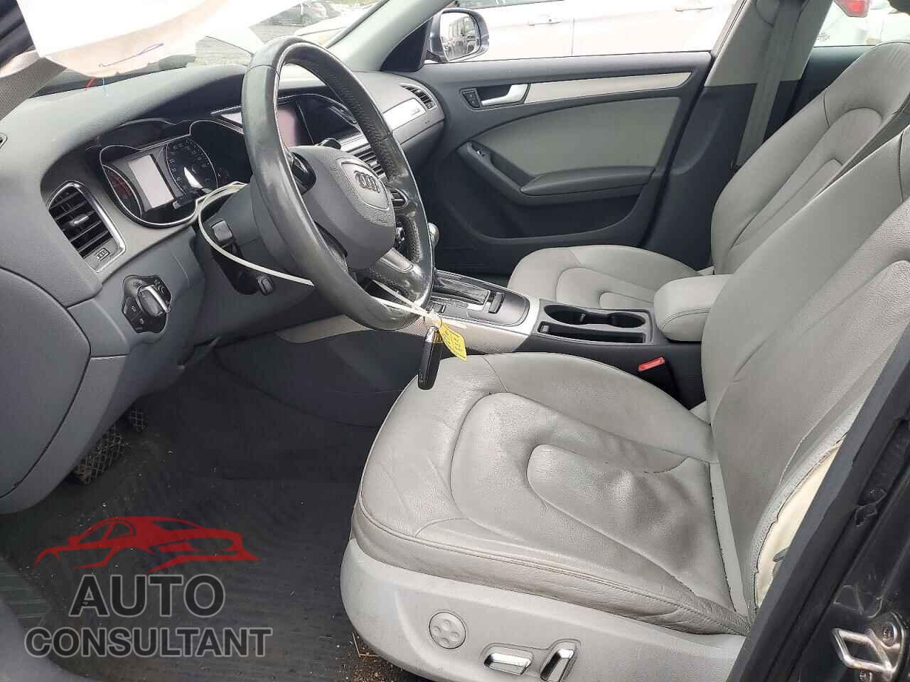 AUDI A4 2013 - WAUFFAFL5DN024266