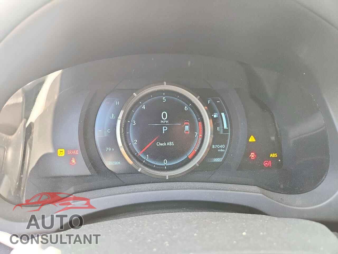 LEXUS IS 2014 - JTHCE1D28E5004659