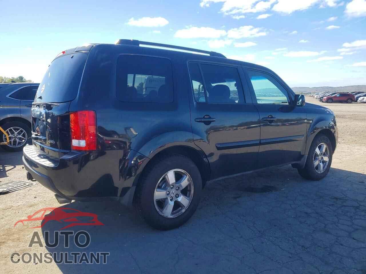 HONDA PILOT 2011 - 5FNYF4H49BB073002