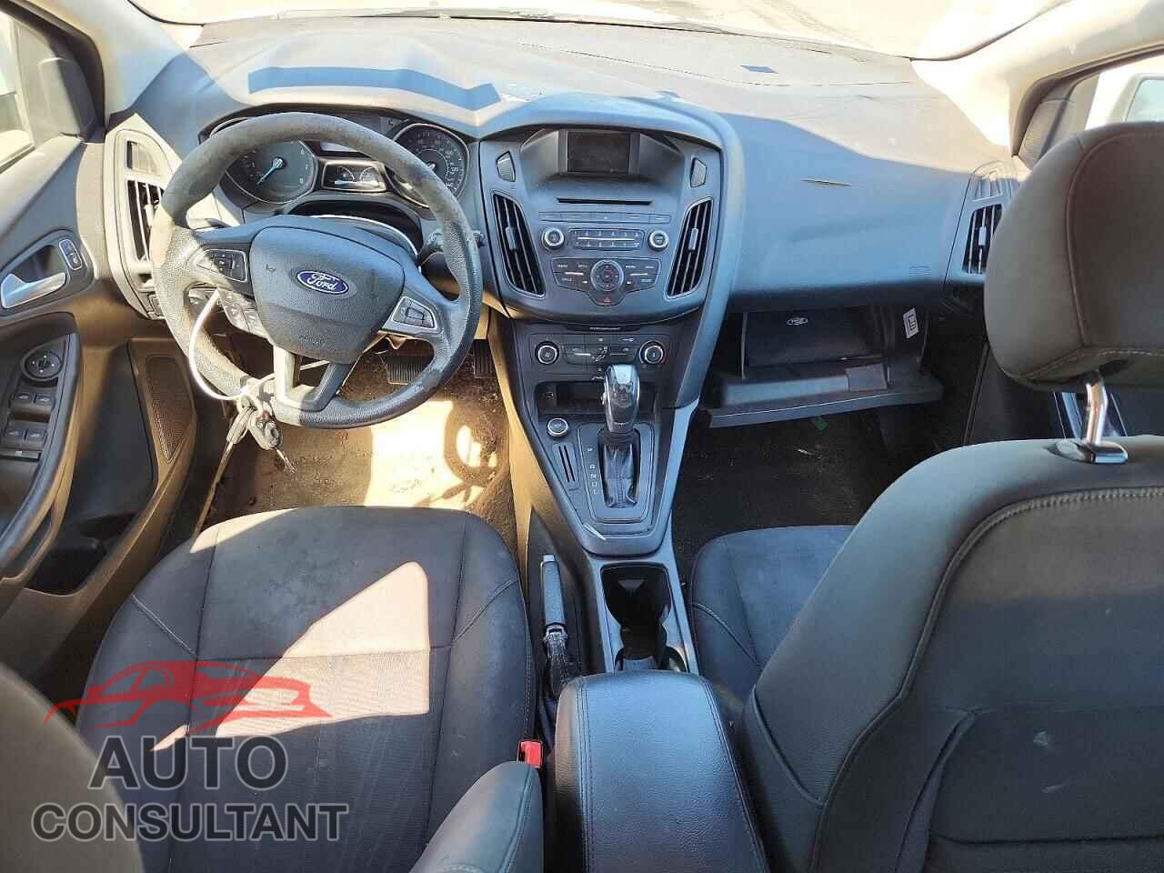 FORD FOCUS 2016 - 1FADP3K20GL338767