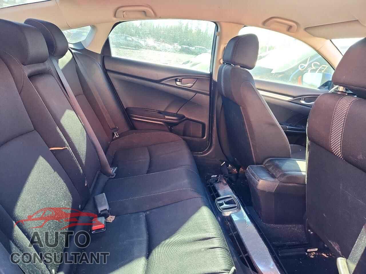 HONDA CIVIC 2018 - 2HGFC2E50JH017073
