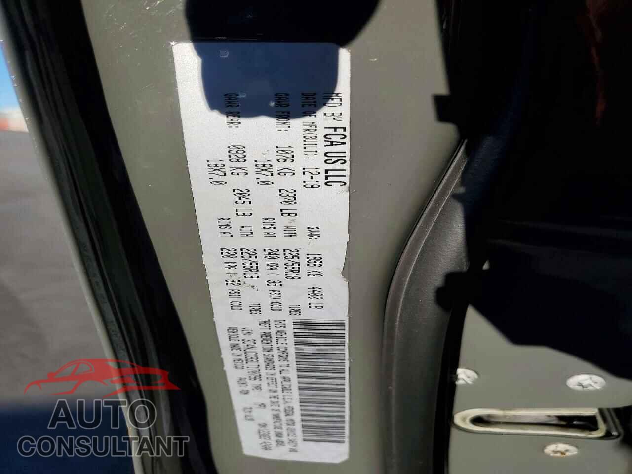 JEEP COMPASS 2020 - 3C4NJCCB3LT170796