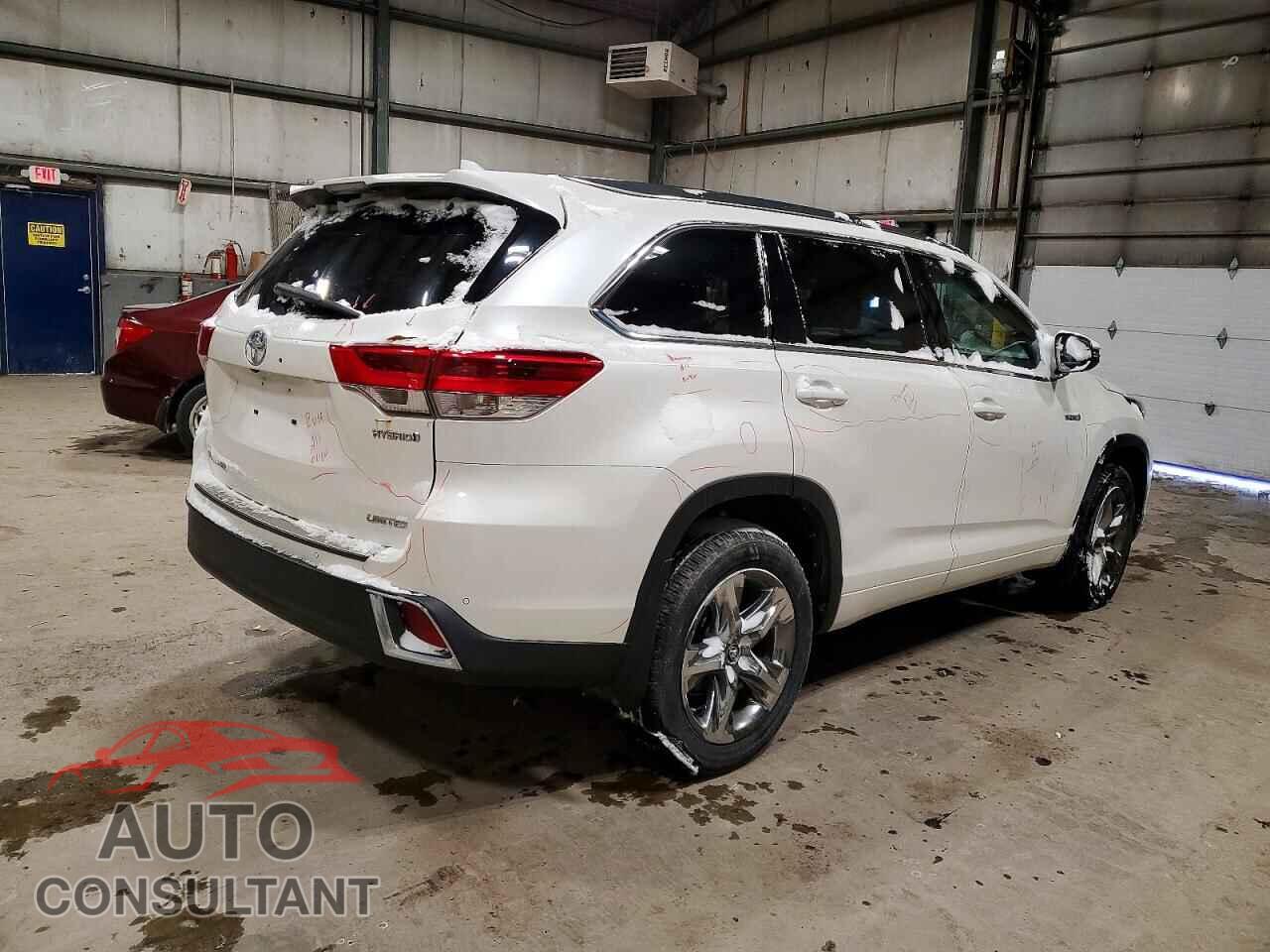 TOYOTA HIGHLANDER 2017 - 5TDDGRFH0HS029974