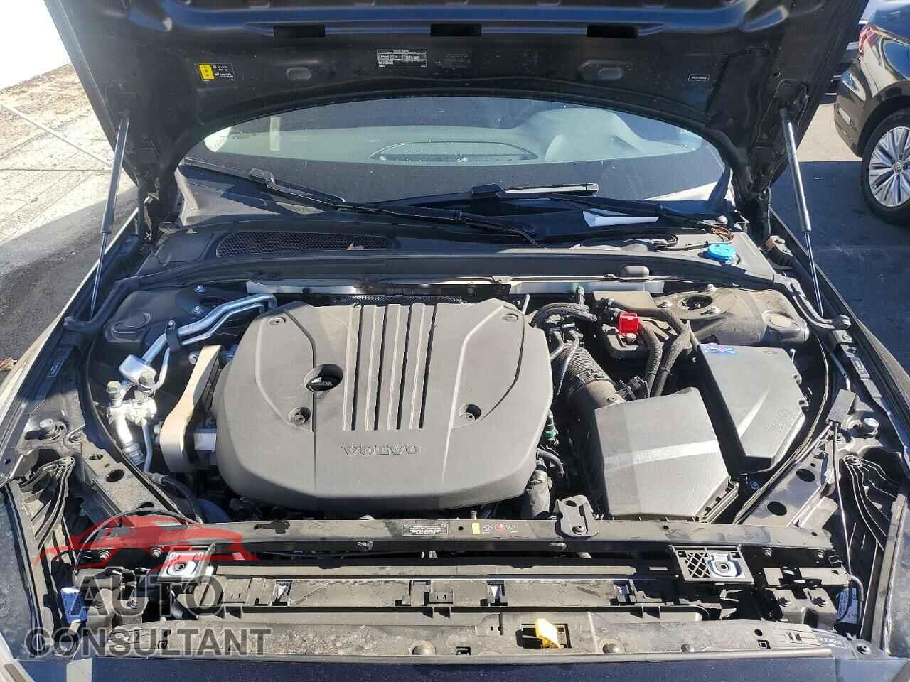VOLVO S60 2024 - 7JRL12FL7RG324432