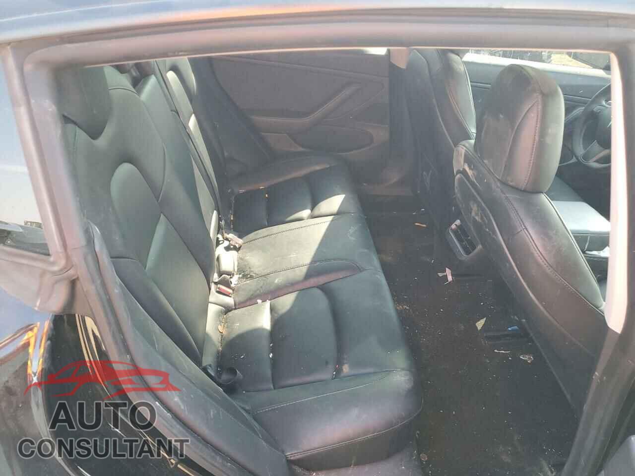 TESLA MODEL 3 2021 - 5YJ3E1EB3MF869522