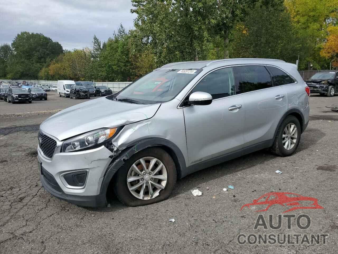 KIA SORENTO 2018 - 5XYPGDA57JG371700