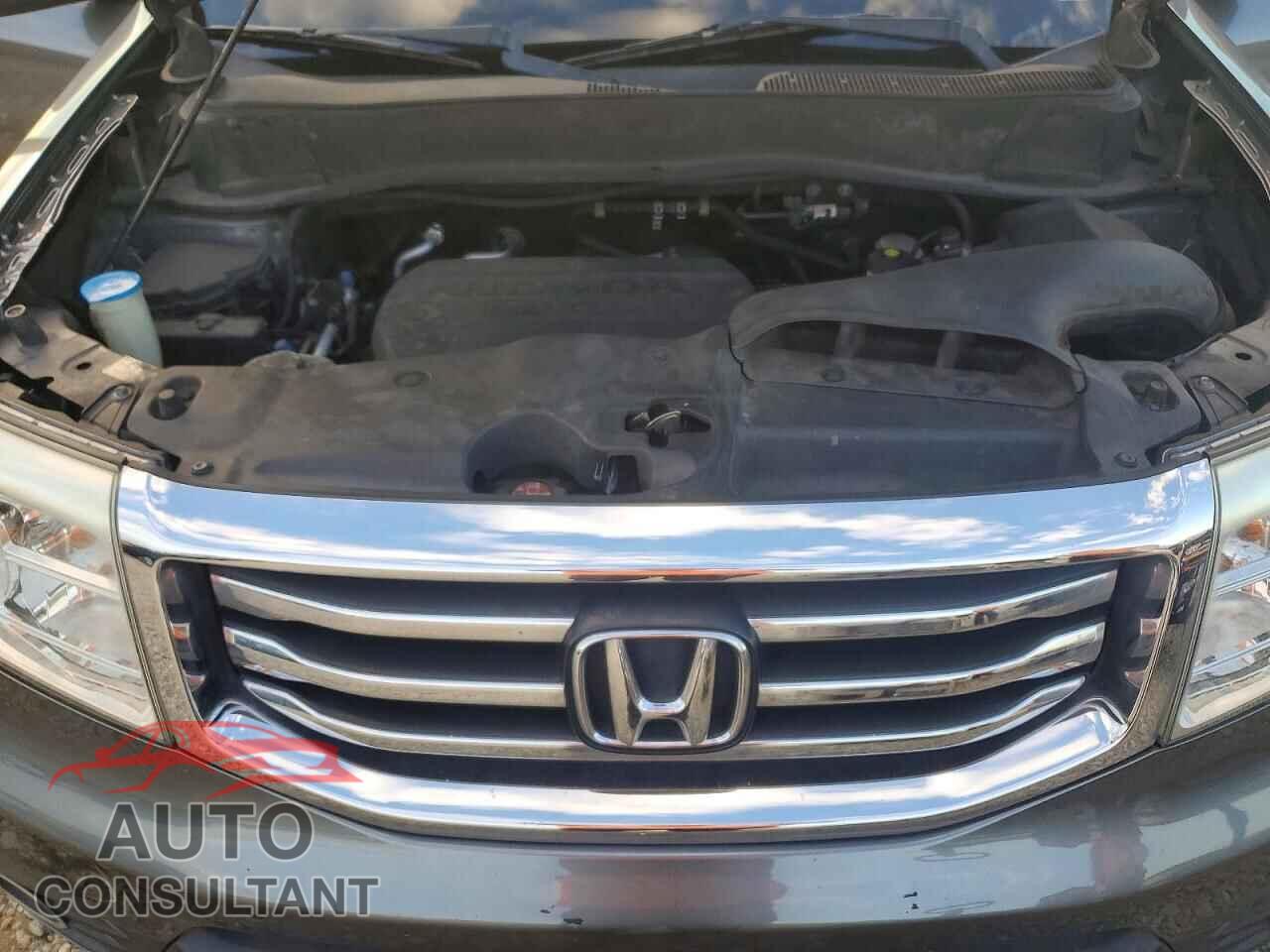 HONDA PILOT 2012 - 5FNYF3H98CB043531