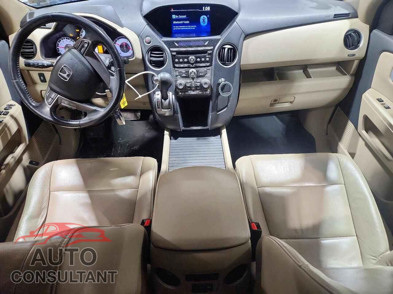 HONDA PILOT 2015 - 5FNYF4H57FB042748