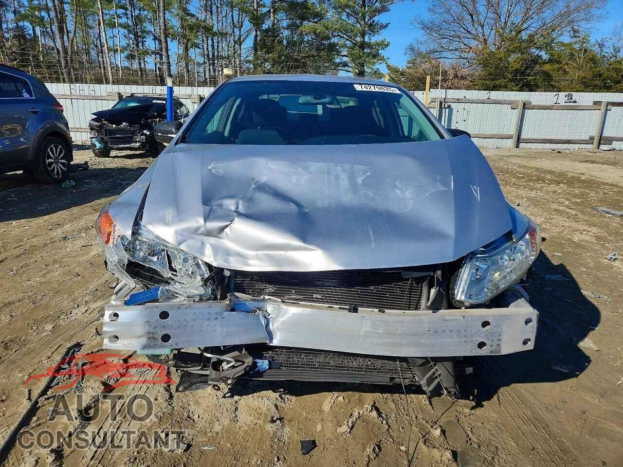 HONDA CIVIC 2015 - 19XFB2F5XFE268234