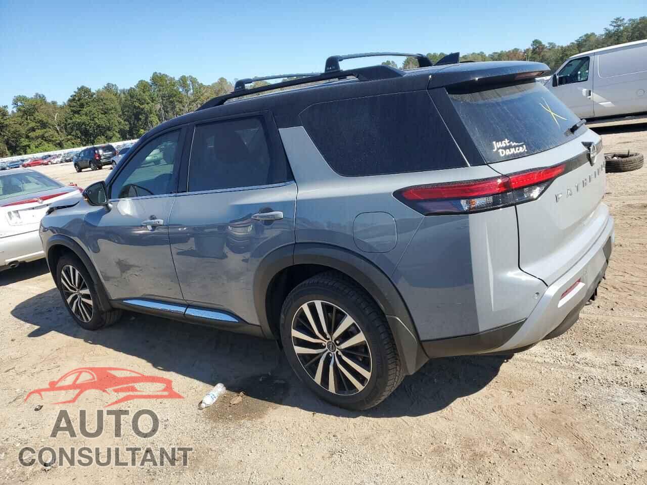 NISSAN PATHFINDER 2023 - 5N1DR3DJ5PC256375