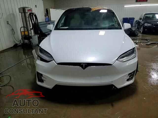 TESLA MODEL X 2020 - 5YJXCDE23LF298783
