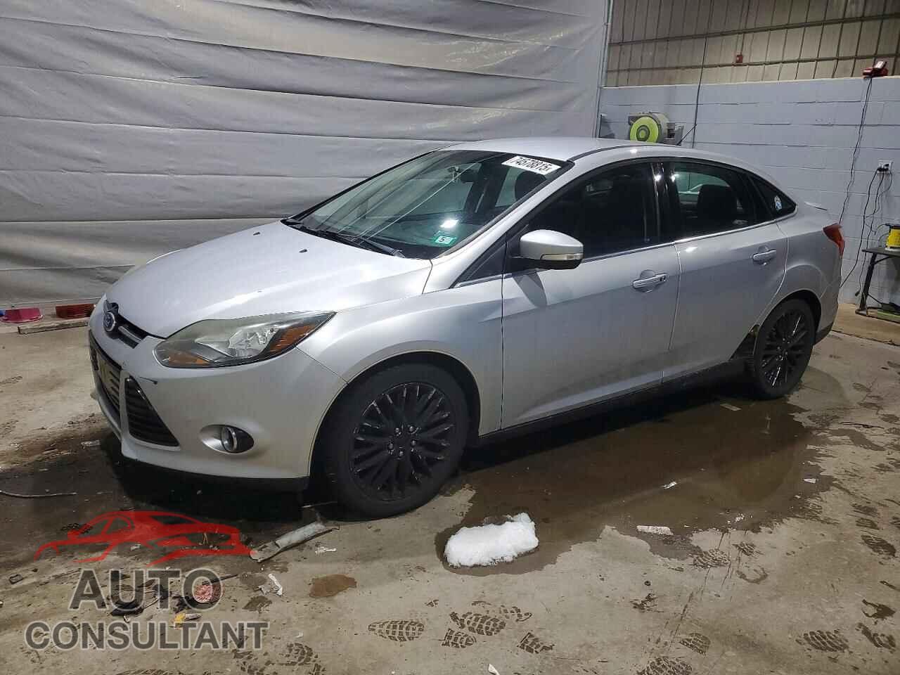 FORD FOCUS 2013 - 1FADP3J29DL358576